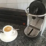 וילה Unidera *