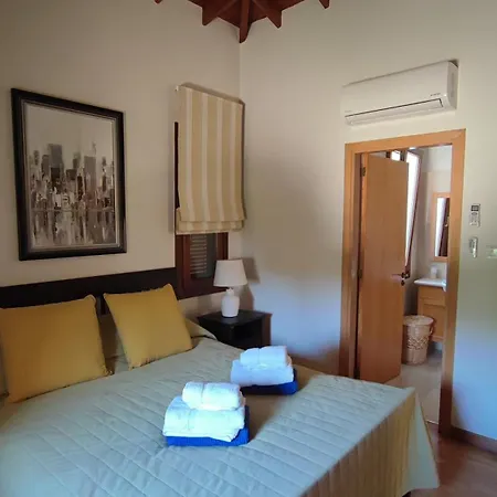 Unidera Vilă